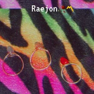 Handmade rings with real crystal